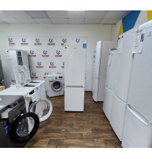 Холодильник Beko RCNK 310KC0 W