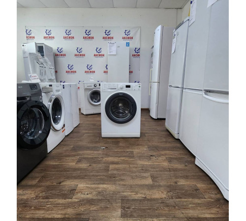 Стиральная машина Hotpoint-Ariston WMSG 605