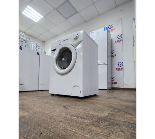 Стиральная машина Candy Aquamatic 1D835-07