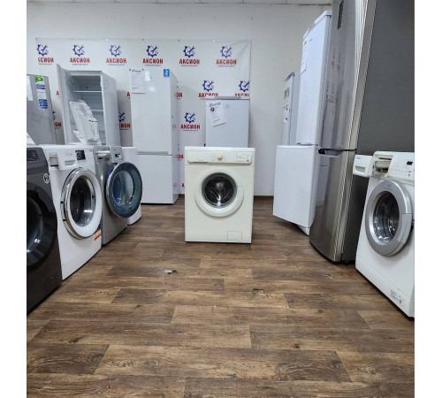 Стиральная Машина Electrolux EWS10012W