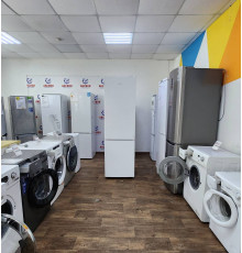 Холодильник Hotpoint-Ariston HBM 1201.4 V