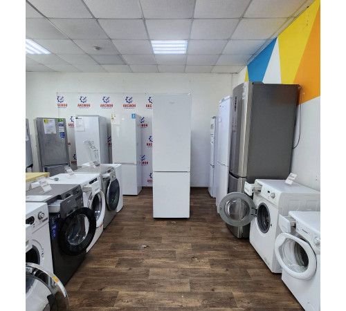 Холодильник Hotpoint-Ariston HBM 1201.4 V