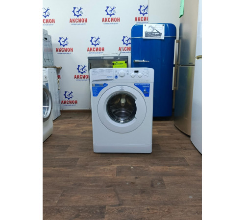 Стиральная машина Indesit NWSP 61051 GR Стиральная машина Indesit NWSP 61051 GR