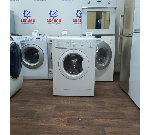 Стиральная машина Indesit IWUB 4105