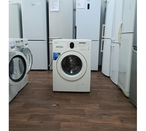 Стиральная машина Samsung WF8590FFW