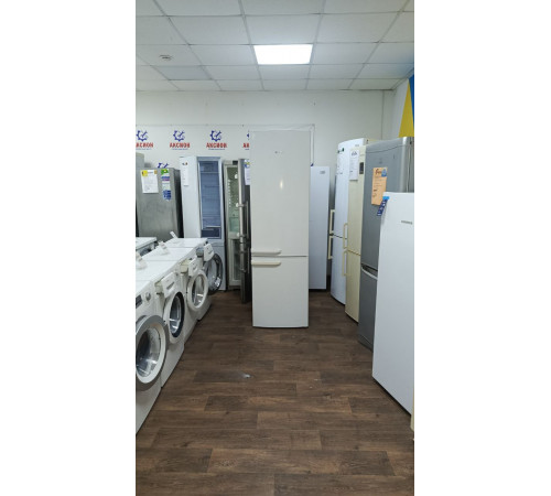 Холодильник  BOSCH KGS39X25
